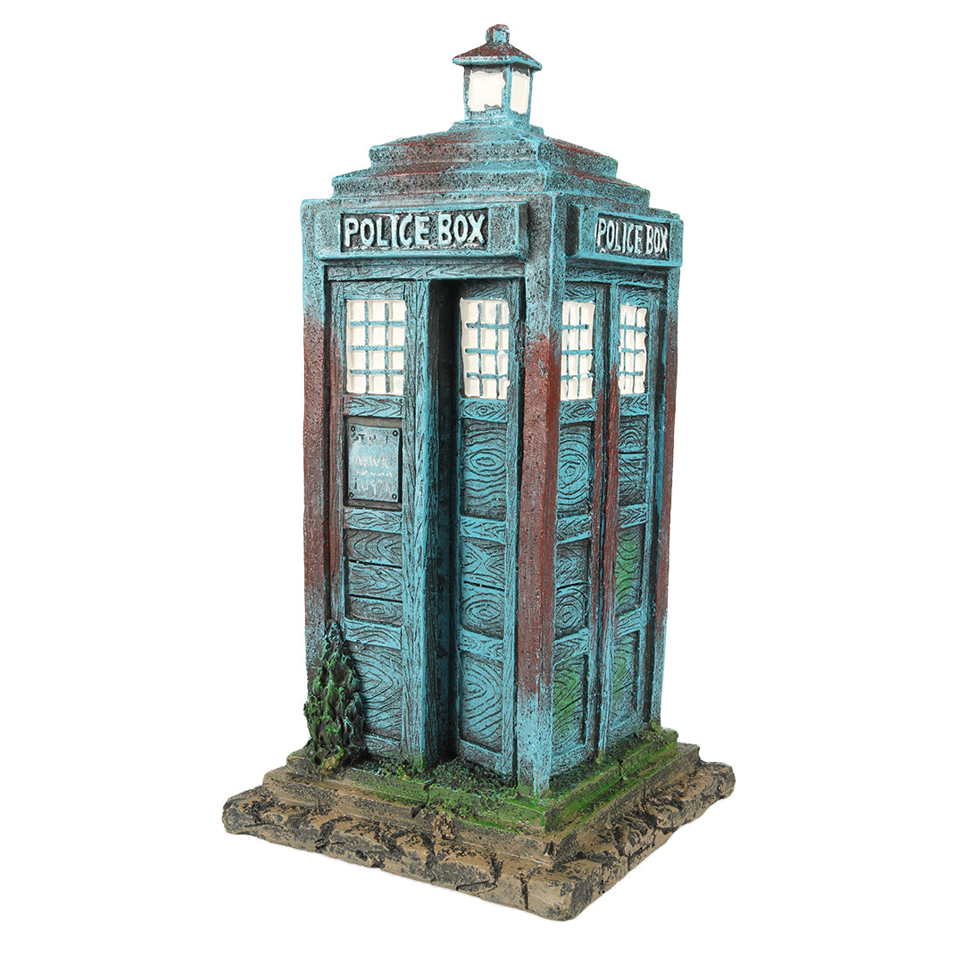 Cabine téléphonique bleue
